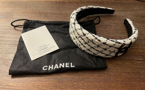 Chanel Tweed Headband White - $148 - From Maraki