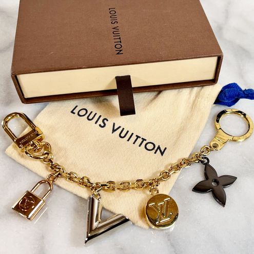 Louis Vuitton Fleur de Monogram Bag Charm Chain - Gold Bag Accessories,  Accessories - LOU758728