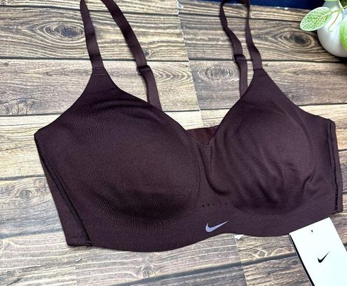 Nike Women's Alate Bra NWT Size Medium (Earth/Red Bark) DM0526-227