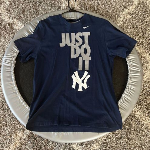 Nike Yankees Navy Blue T-Shirt Size XL - $18 - From Ilana