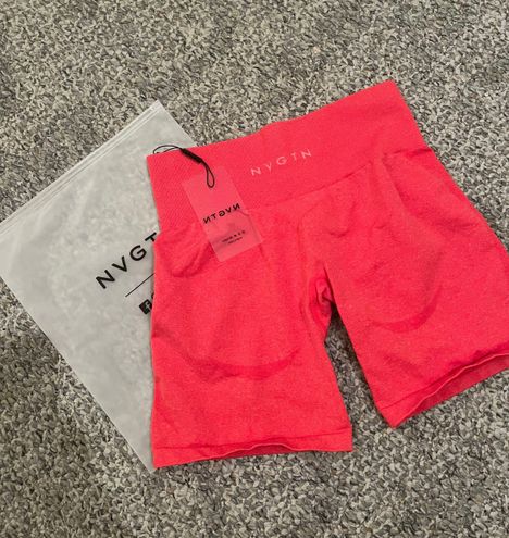 NVGTN Contour Seamless Shorts - Crimson