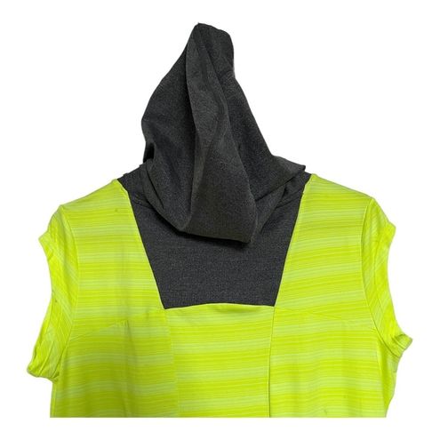 Mondetta MPG Performance Gear Womens Hooded Grey Lime Sleeveless Pullover  Flaw M Size M - $8 - From Kate