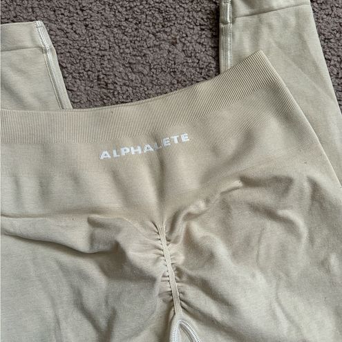 Alphalete Amplify Leggings Size Small - $65 - From Summer