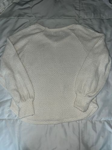 Hollister White Sweater Size M - $10 (77% Off Retail) - From Kathryn