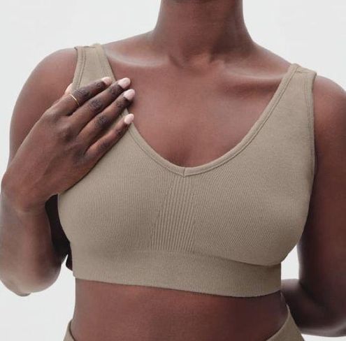 The Seamless Bra Burnt Sugar – Everlane