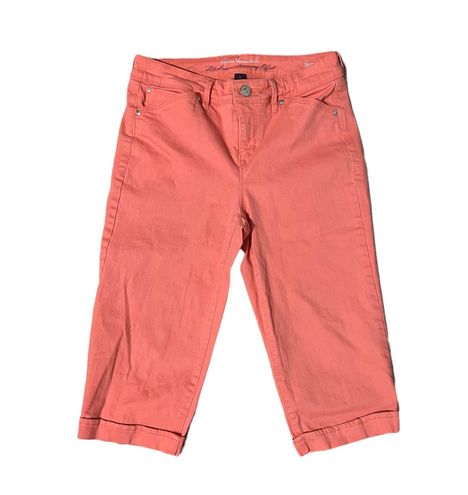 Gloria Vanderbilt All Around Slimming Effect Coral Capris Pink Size 4 - $17  - From Shayna