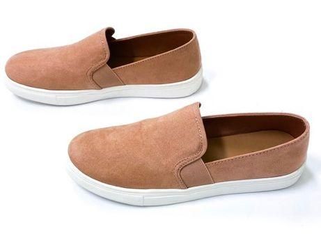 Universal Thread Slip-On Shoes