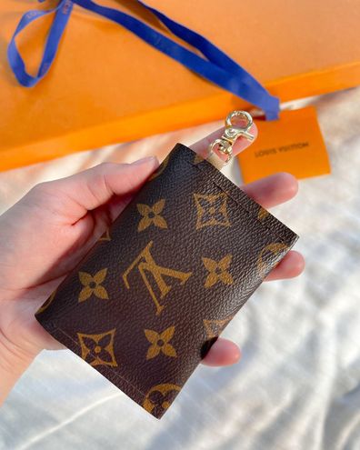 LV Cellphone Cardholder – realupcycle