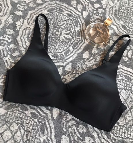 Wacoal Flawless Comfort Wire Free Black Bra, Size Medium, 34B/C - $25 (59%  Off Retail) - From Donna