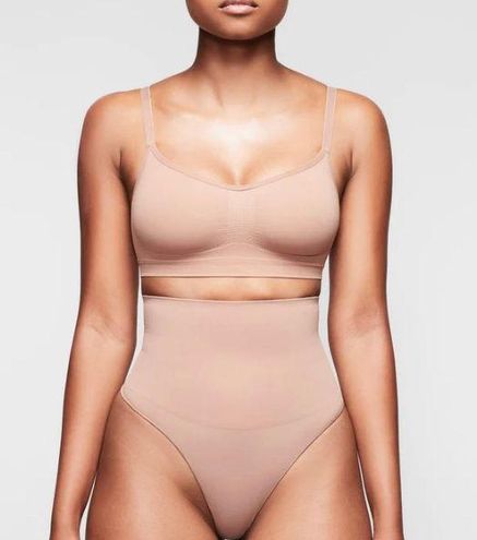 SKIMS Sculpting Bra Tan Size XXL - $25 (37% Off Retail) - From Ali