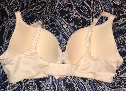 Victoria's Secret Body By Victoria Push-up Bra White Size M - $25