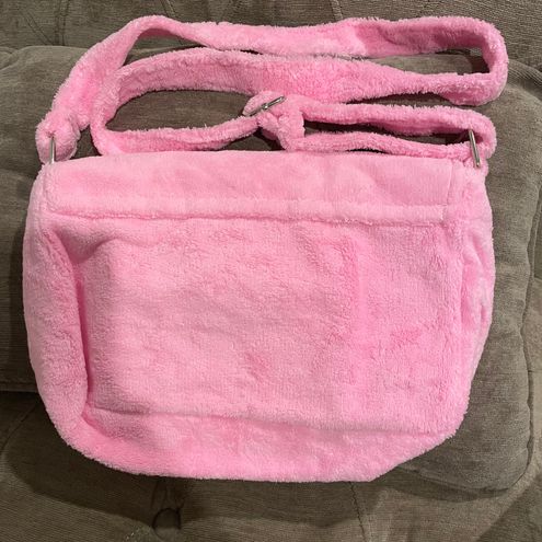 Chanel 's VIP precision messenger bag Pink - $200 New With Tags
