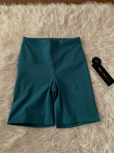 NWT Yogalicious Lux High Rise Shorts Size XS