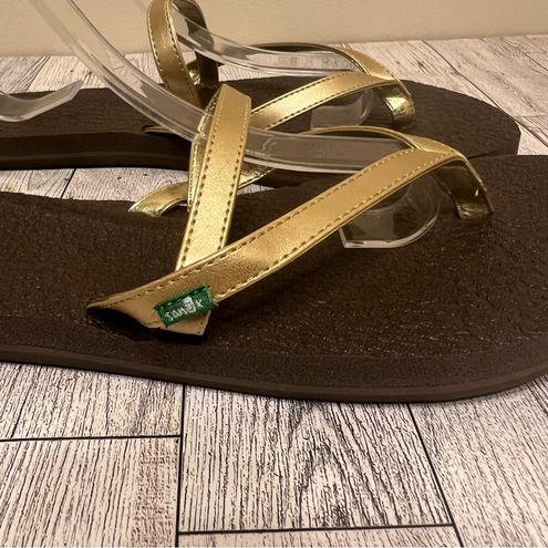 Sanuk YOGA METALLIC Womens Size 8 Flip Flop Sandals Gold NEW - $36 - From  Rachel
