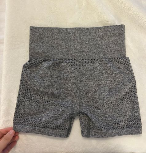 Gymshark Vital Seamless Shorts Gray Size XS - $30 (25% Off Retail) - From  Jenna