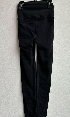 Athleta Lot of 2 salutation musta 7/8 seamless perforated black leggings  Size XS - $27 - From Olga