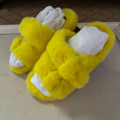 JOCO NYC 100% yellow mink fur slides w silver buckles 38 - $158 - From  Judith