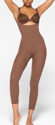 SKIMS NWT Everyday Sculpt Open Bust Catsuit Jasper Size XXS Brown - $30 New  With Tags - From Vanessa