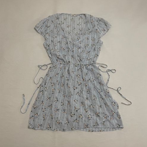 Brandy Melville Robbie dress  Clothes design, Dress, Fashion