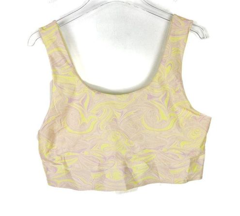 Fabletics NWT Harlow Reversible Midi Sports Bra Marble/Lemon Creme Plus  Size 1X - $33 New With Tags - From Laura