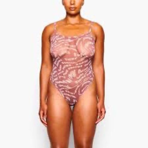 Brand New SKIMS Summer Mesh Strappy Bodysuit Raspberry Swirl Size
