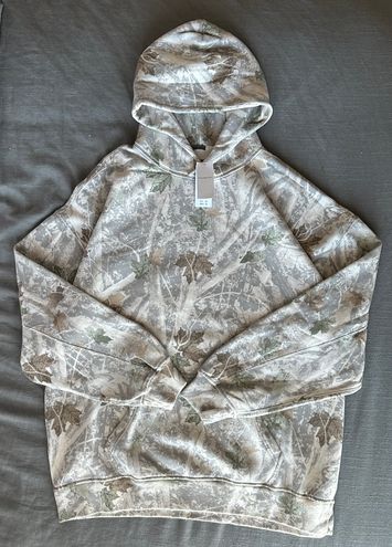 Essential Popover Hoodie