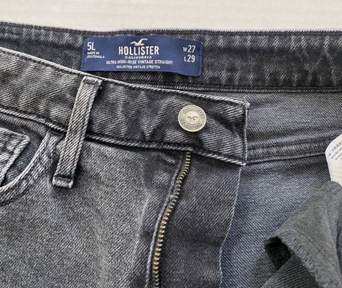 Hollister Ultra High Rise Vintage Straight Jean