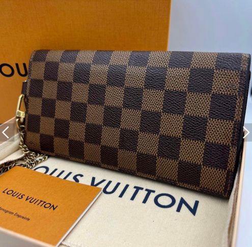 Louis Vuitton Wallet Brown - $345 (56% Off Retail) - From NorB