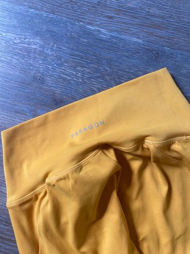 Paragon Fitwear NWOT High Waisted Naked Joggers Yellow Size M