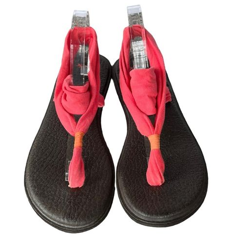 Sanuk Womens Yoga Sling 2 Flat Sandal Size 11 Red Stretch Knit Cushioned  Slip On - $17 - From Kathy