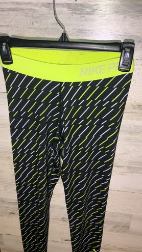 Nike Pro leggings green and black leggings workout pants size small gym  Multiple - $30 - From Paydin