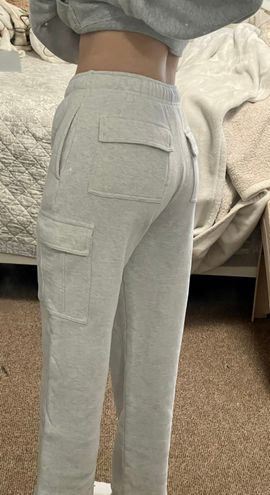 Aritzia Cozy Fleece Mega Cargo Sweatpants White Size XS - $51 (34