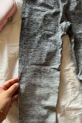 AYBL grey pulse ombré seamless leggings Gray - $20 - From Laura