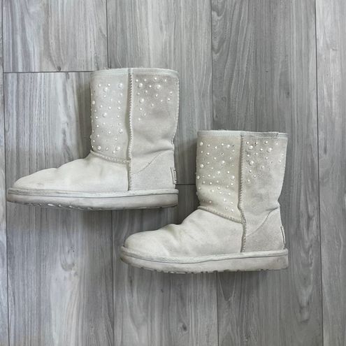 UGG Classic Short Everlasting White Swarovski Crystals Pearl Boots