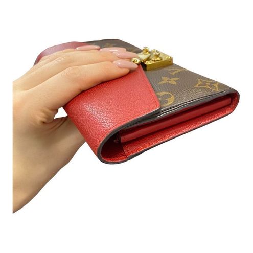 Louis Vuitton Portefeuille Pallas Long Wallet