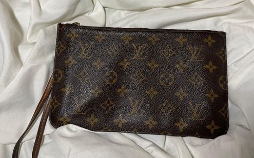 Louis Vuitton Monogram Neverfull Pochette - Brown Clutches, Handbags -  LOU43188