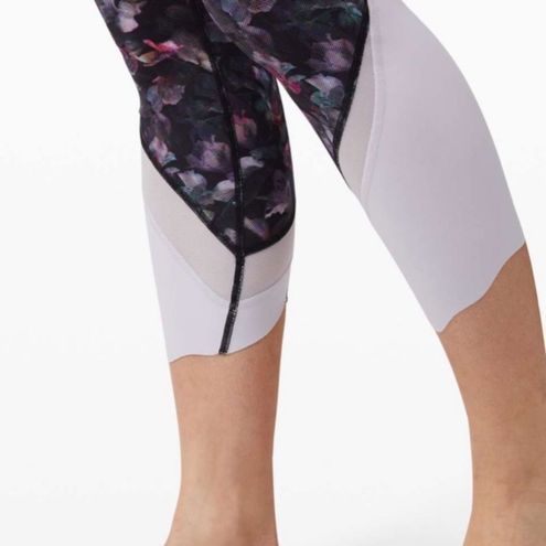 Lululemon Wunder Under Crop High-Rise *Roll Down Scallop Full-On Luxtreme 23  Size 6 - $71 - From Iris