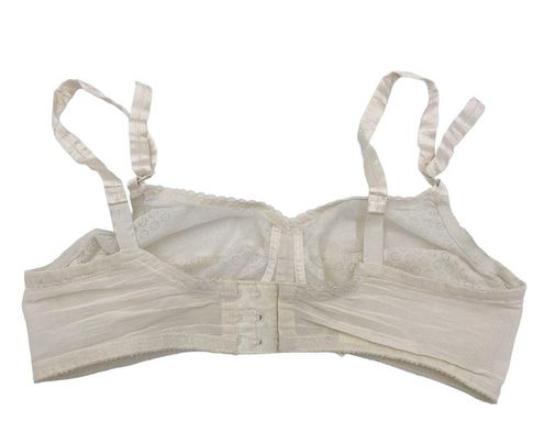 Vintage 1950s 60s Sno-flake Bow Bra by Bali Sheer Flower 2601 Union Tag  Size 36C - $40 - From Megan