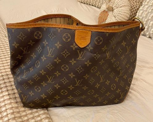 Louis Vuitton Bags Under 900