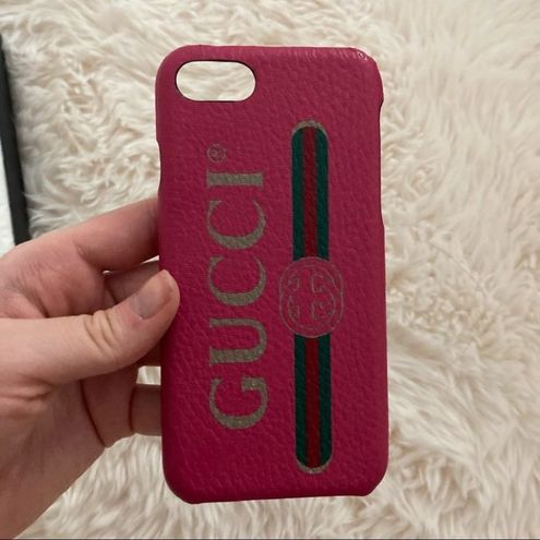 New Gucci Pink Pebbled Leather Vintage Logo IPhone 7 or 8 Plus Phone Case