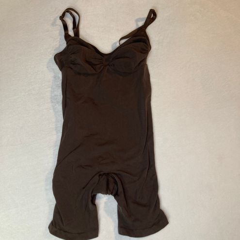 SKIMS Mid Thigh Sculpting Bodysuit XL Brown - $40 (44% Off Retail