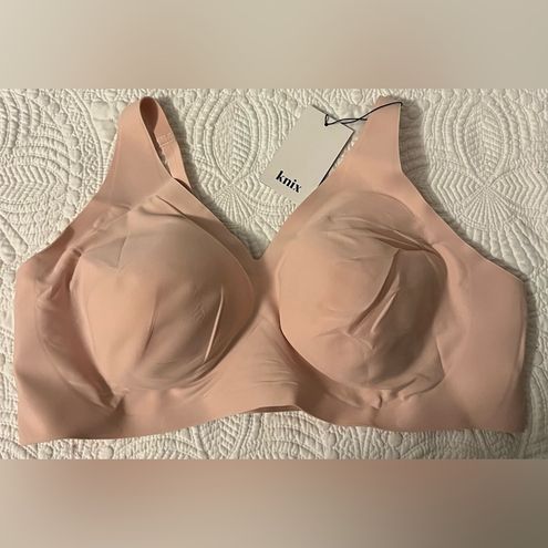 Revolution V-Neck Bra