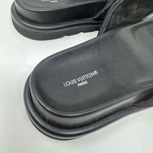 Louis Vuitton Pool Pillow Flat Comfort Mule Open Toe Slip On Slides Sandals  Shoe Size 7 - $900 - From Galore