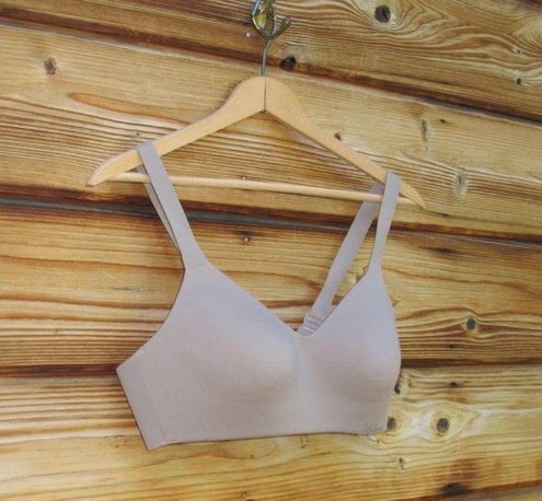 Lululemon NWOT Hold True Bra 36B Size undefined - $61 - From Zoes