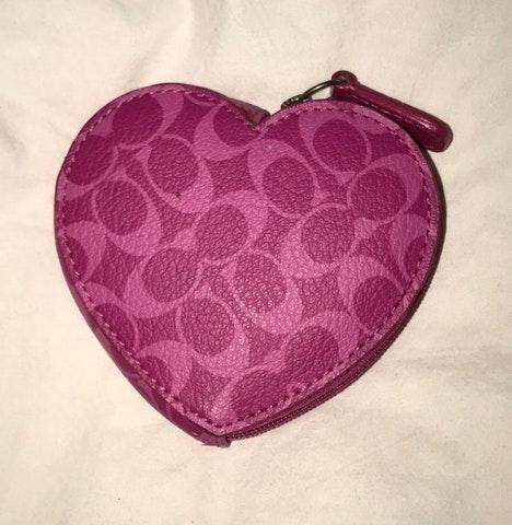 Jules Kae Heart Coin Purse Pink heart-shaped coin - Depop