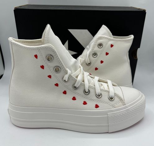 CONVERSE Chuck Taylor All Star Lift Embroidered Hearts