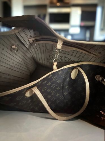 Louis Vuitton Never Full Gm Comes With Large Magnetic Box And The Dust Bag  Brown - $1100 (50% Off Retail) - From Paige