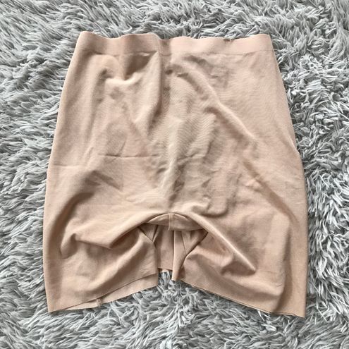 SKIMS Sheer Sculpt Low Back Short in Clay L Size L - $70 New With
