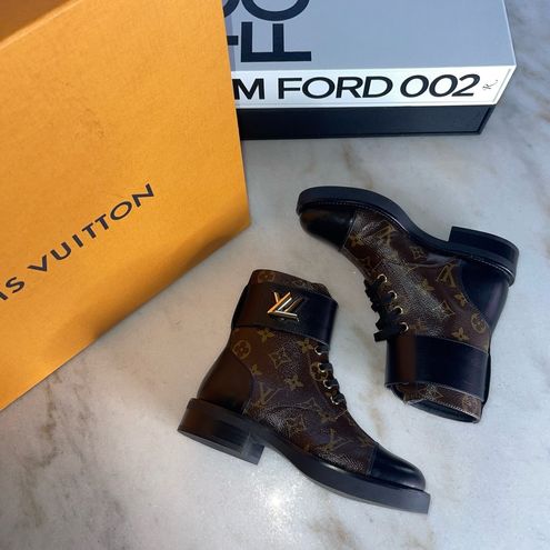 Louis Vuitton Wonderland Flat Ranger Combat Boot in Brown Size undefined -  $1148 New With Tags - From Vonnah