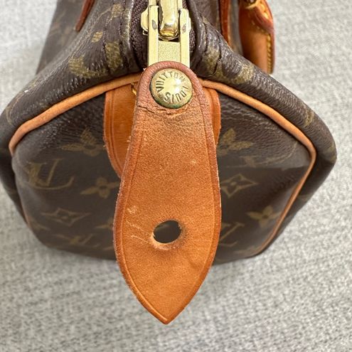 Louis Vuitton Authentic Vintage Monogram Speedy 25 with Lock & Key and Dust  Bag - $795 - From Lisa